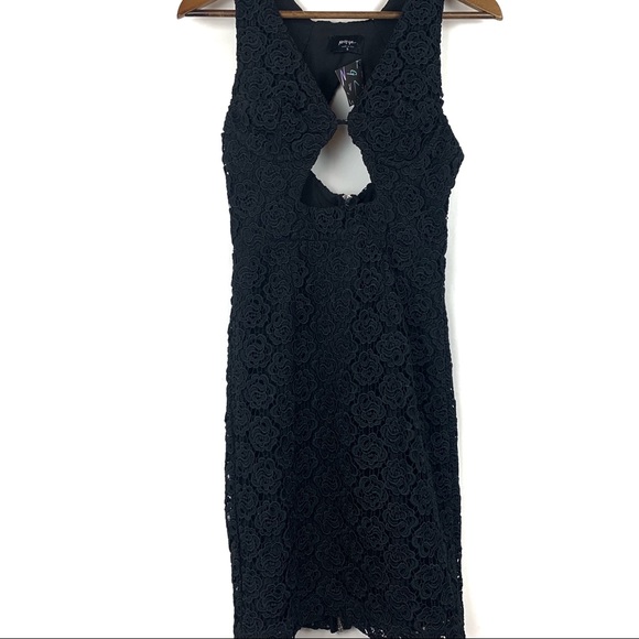 Nasty Gal Dresses & Skirts - Nasty Gal Bodycon Black Dress Floral Crochet NWT